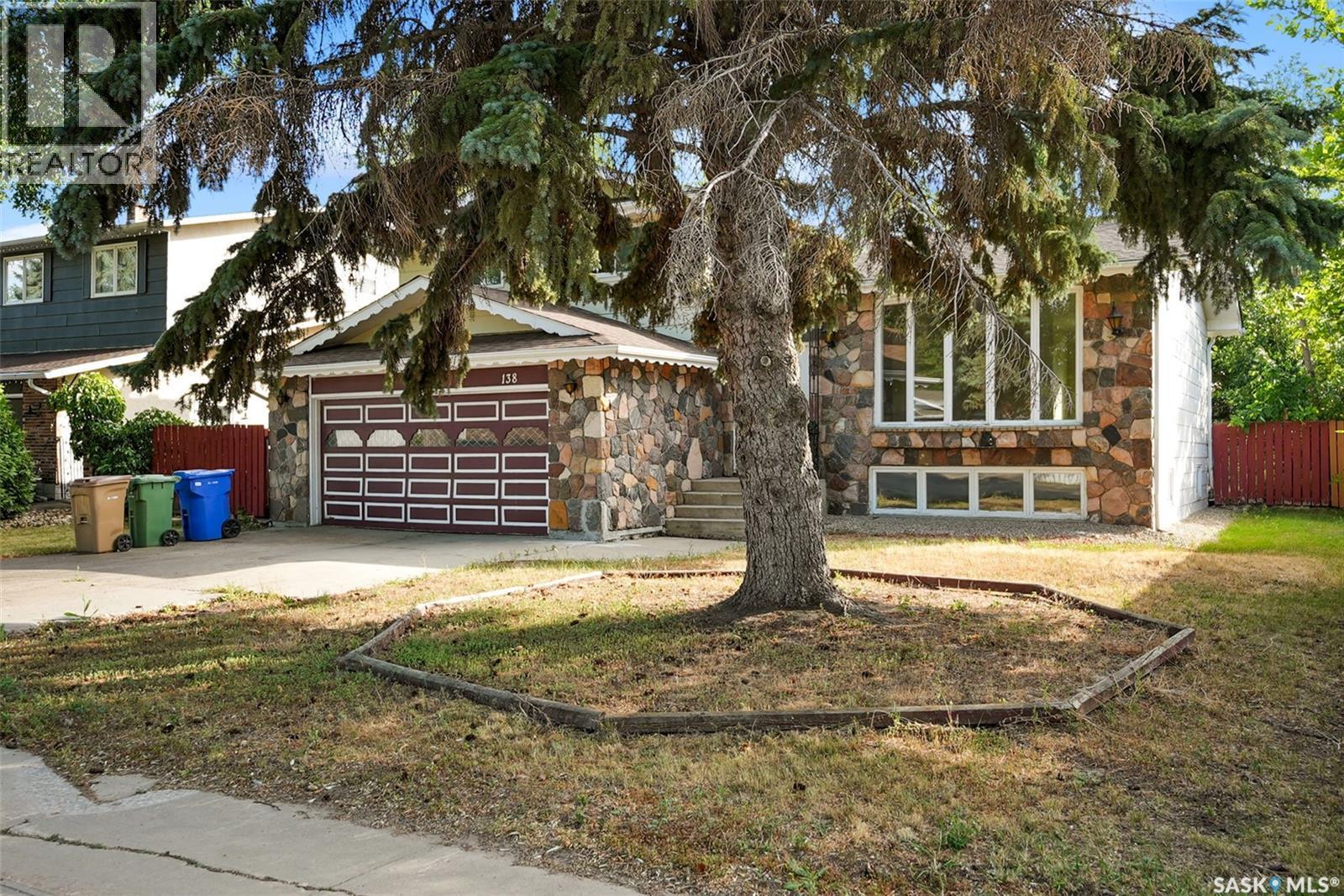 138 Mayfield Road, Regina, SK - Outdoor