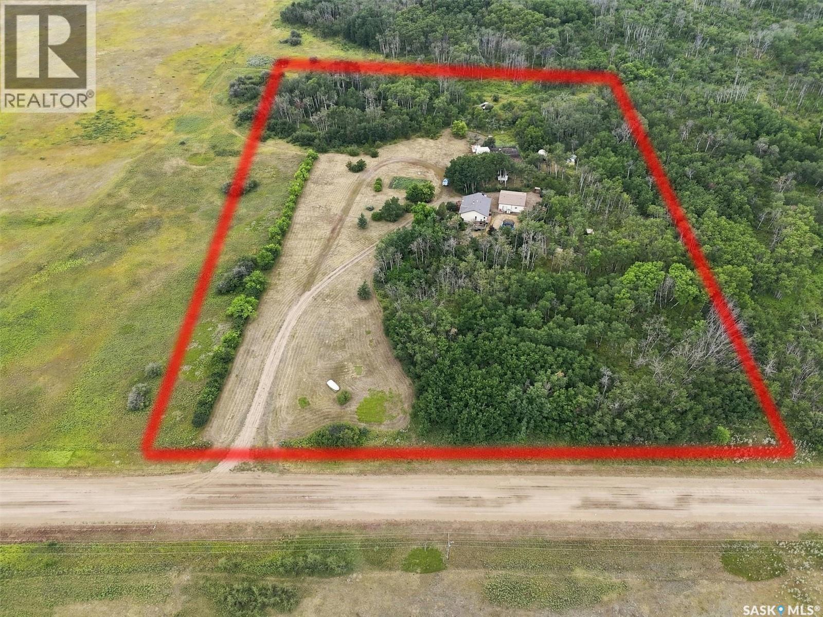 Nystuen Lee Acreage, Asquith, SK - Outdoor With View