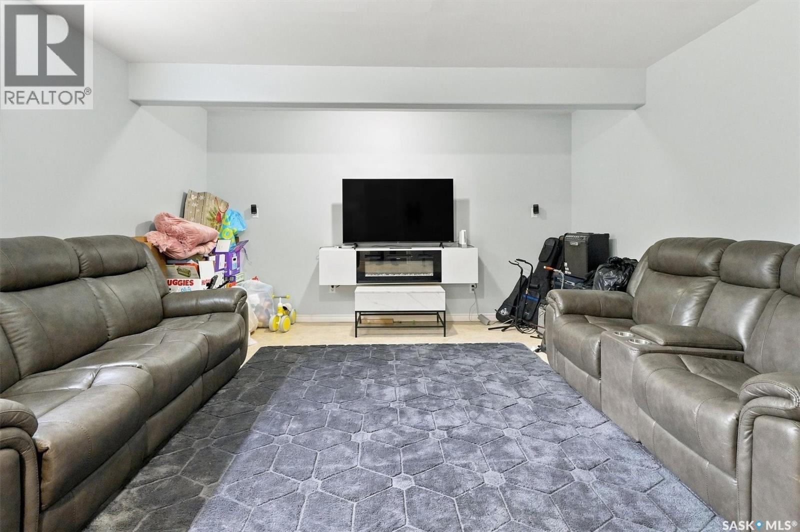 Nystuen Lee Acreage, Asquith, SK - Indoor Photo Showing Living Room