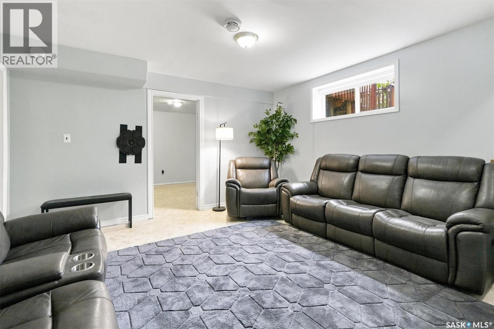 Nystuen Lee Acreage, Asquith, SK - Indoor Photo Showing Living Room