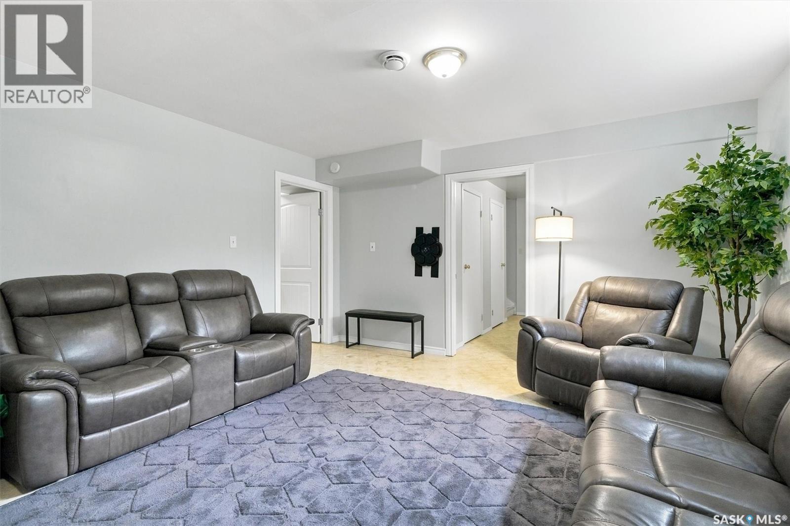 Nystuen Lee Acreage, Asquith, SK - Indoor Photo Showing Living Room