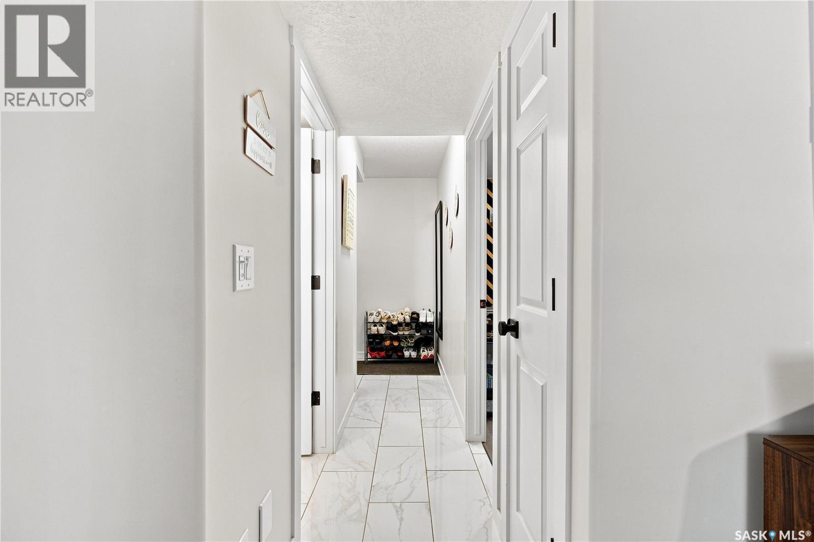 107 Hall Crescent, Saskatoon, SK - Indoor Photo Showing Other Room