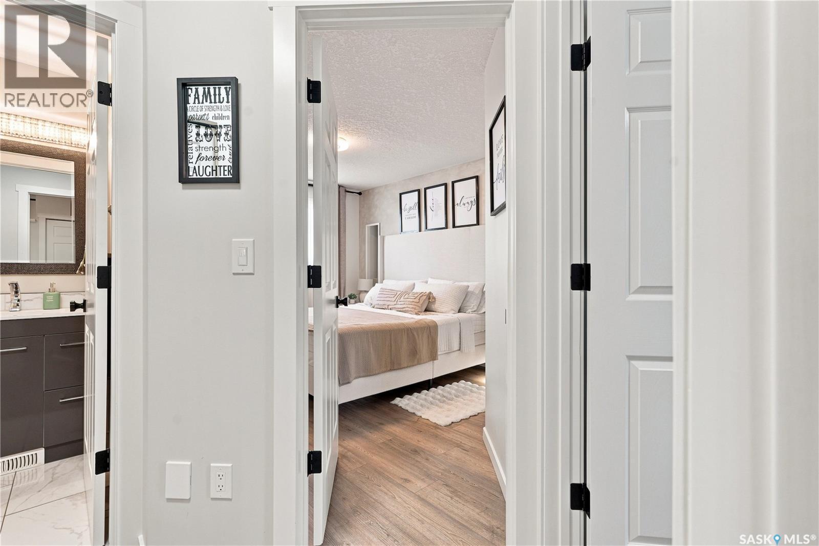 107 Hall Crescent, Saskatoon, SK - Indoor Photo Showing Other Room