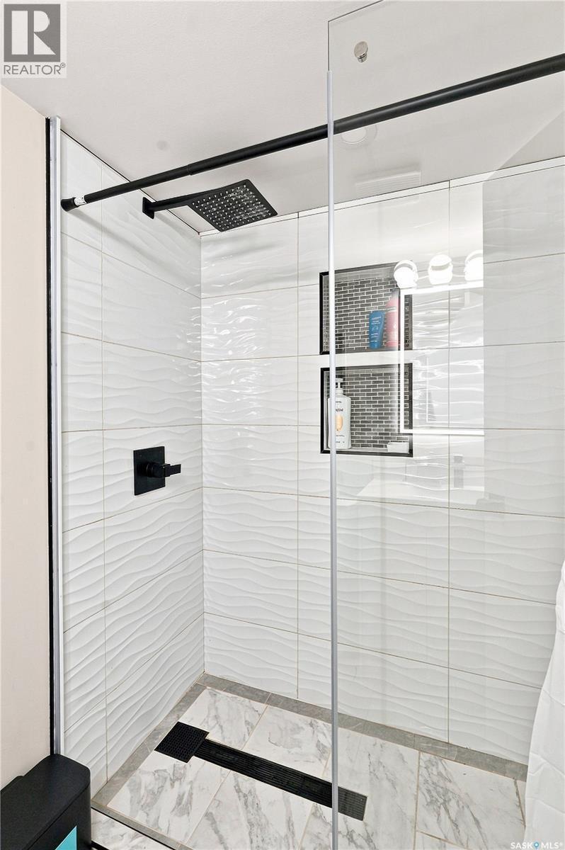 107 Hall Crescent, Saskatoon, SK - Indoor