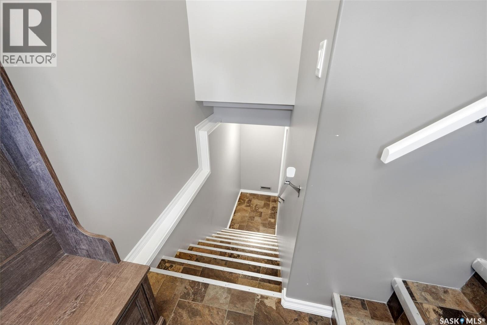 240 Ottawa Street, Regina, SK - Indoor Photo Showing Other Room