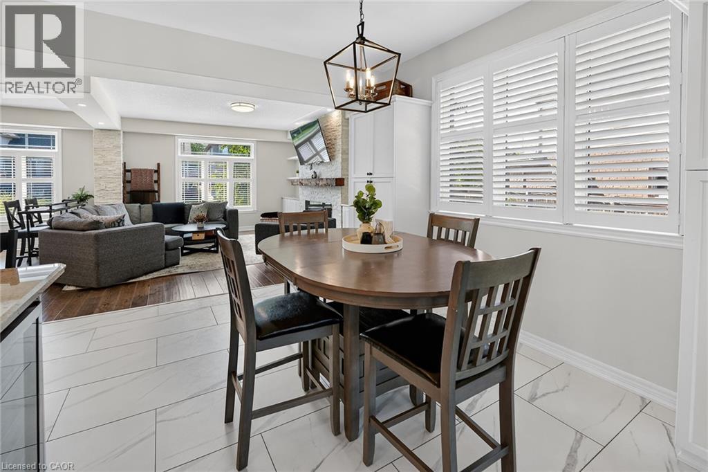 4079 Stadelbauer Drive, Beamsville, ON - Indoor Photo Showing Dining Room
