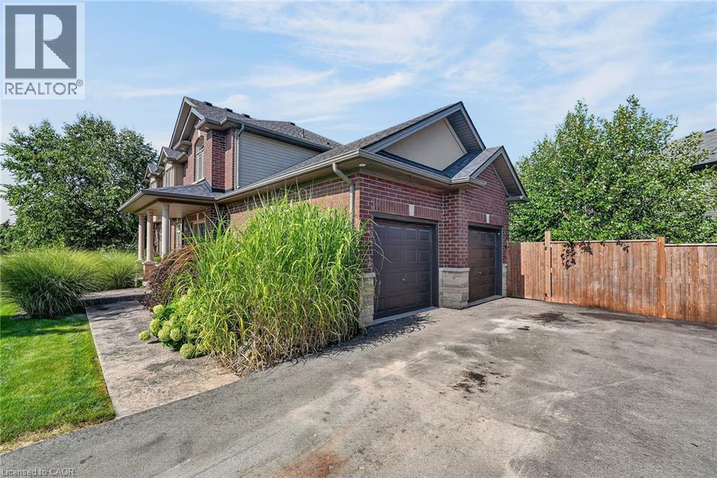 4079 Stadelbauer Drive, Beamsville, ON - Outdoor