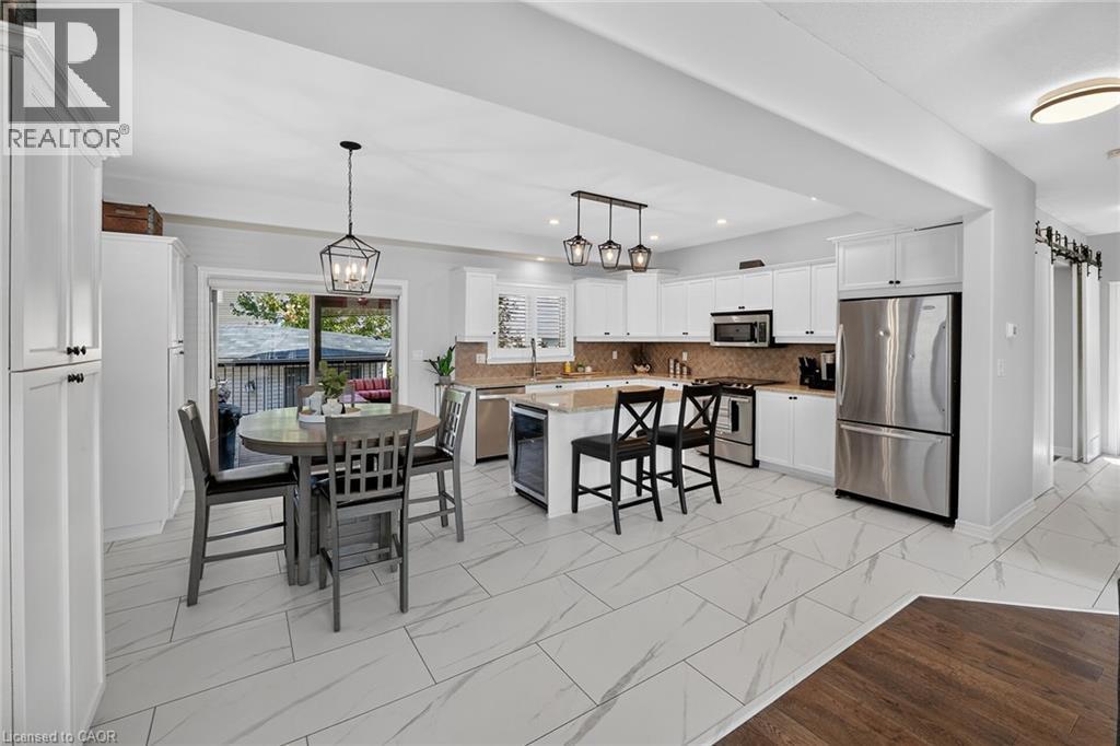 4079 Stadelbauer Drive, Beamsville, ON - Indoor