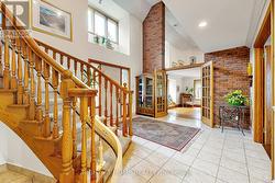 17 foot high foyer - 