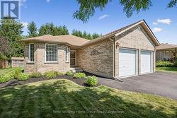 63 CHERRY HILL PLACE Centre Wellington (Fergus), ON N1M 3T9