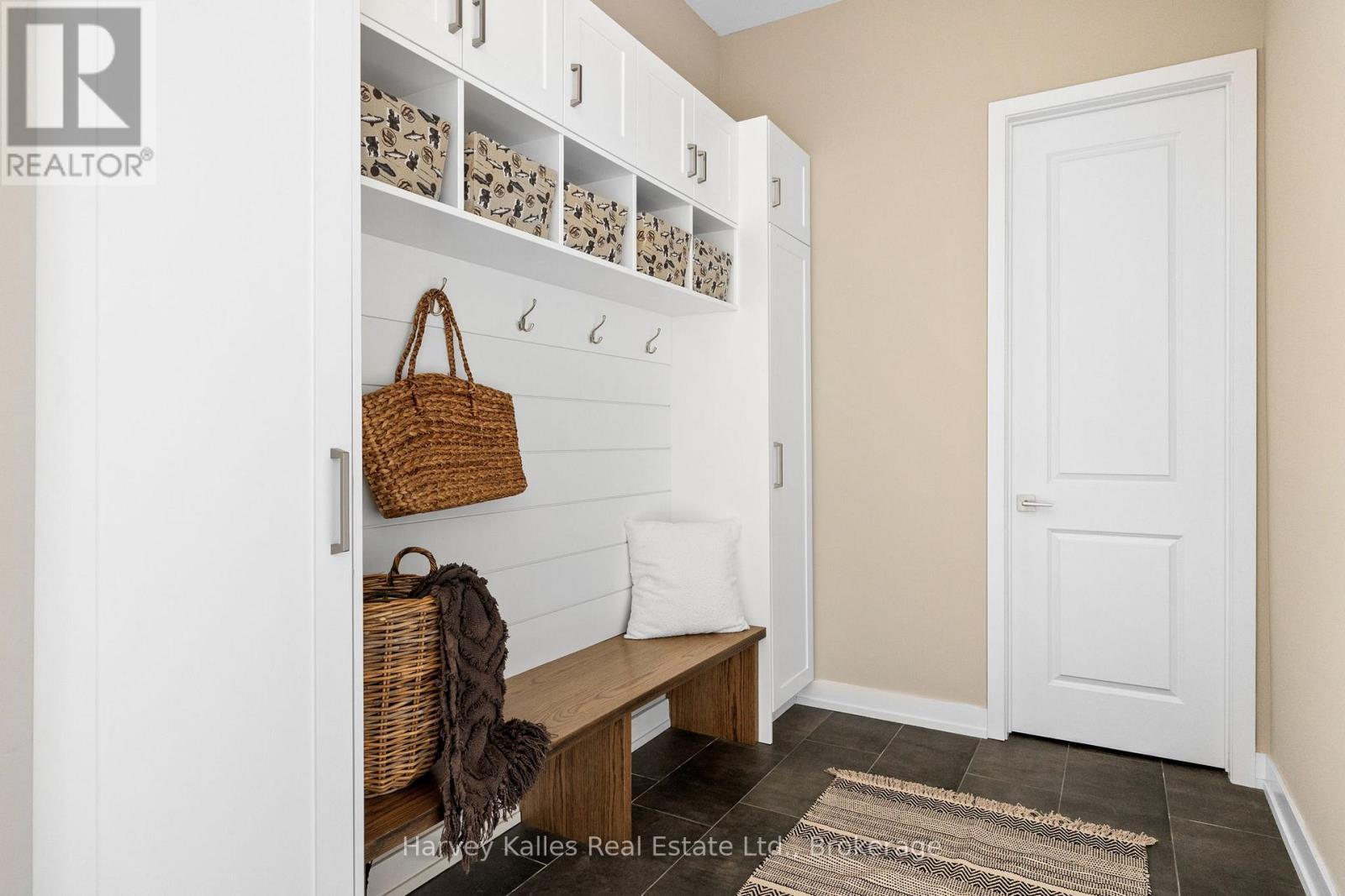 Main floor Laundry Room - 163 Springside Crescent, Blue Mountains, ON - Indoor Photo Showing Other Room