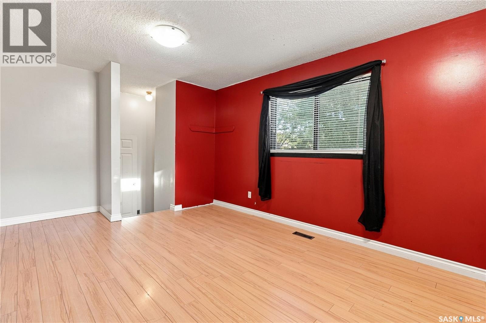5907 Hague Crescent, Regina, SK - Indoor Photo Showing Other Room