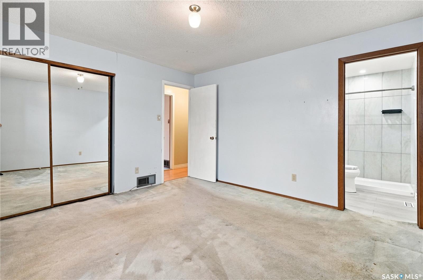 5907 Hague Crescent, Regina, SK - Indoor Photo Showing Other Room