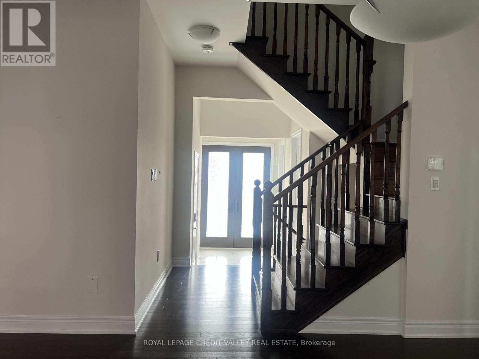 45 Kessler Drive, Brampton, ON - Indoor Photo Showing Other Room