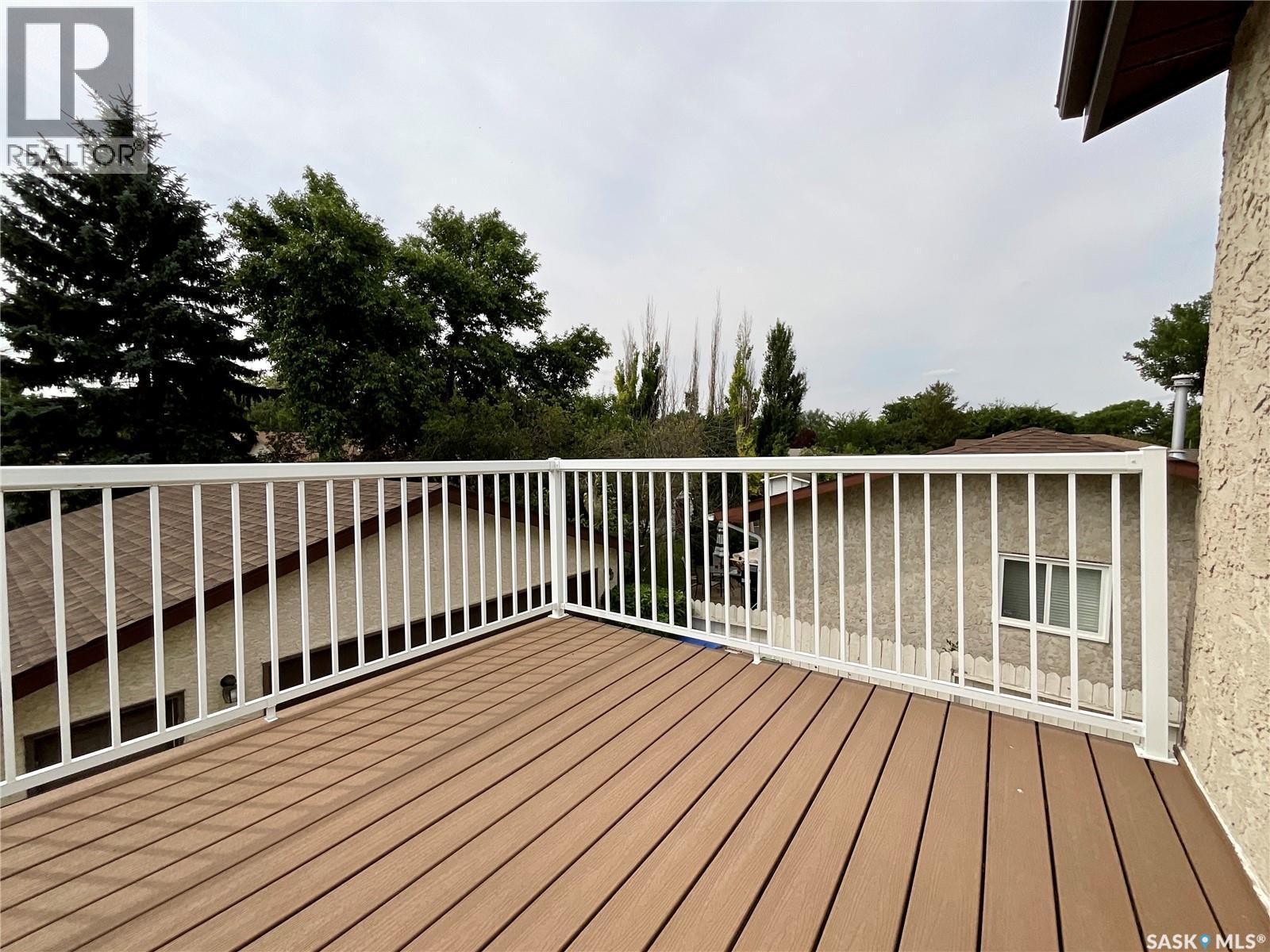 1015 Graham Road, Regina, SK - Outdoor With Balcony With Deck Patio Veranda