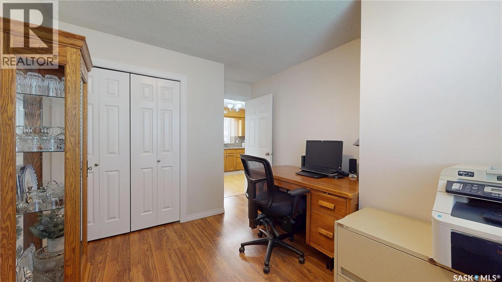 1015 Graham Road, Regina, SK - Indoor Photo Showing Office