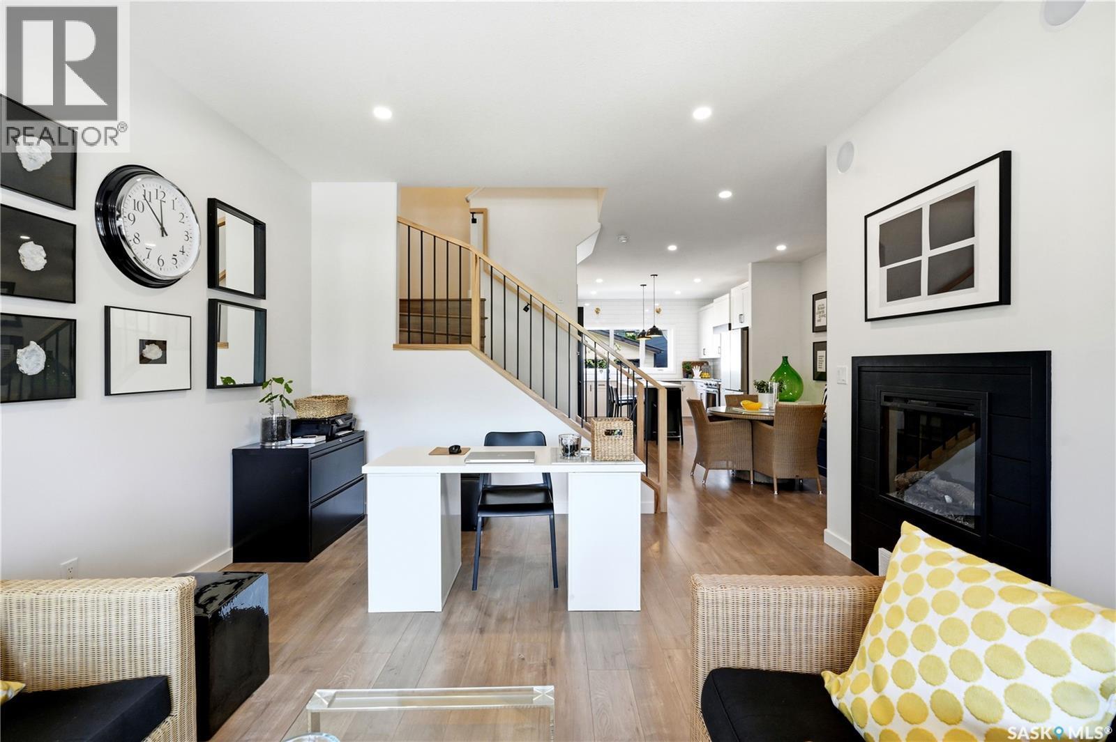 1039 4Th Street E, Saskatoon, SK - Indoor With Fireplace