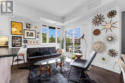 So much natural light - 