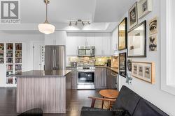 Kitchen with high newer appliances - 