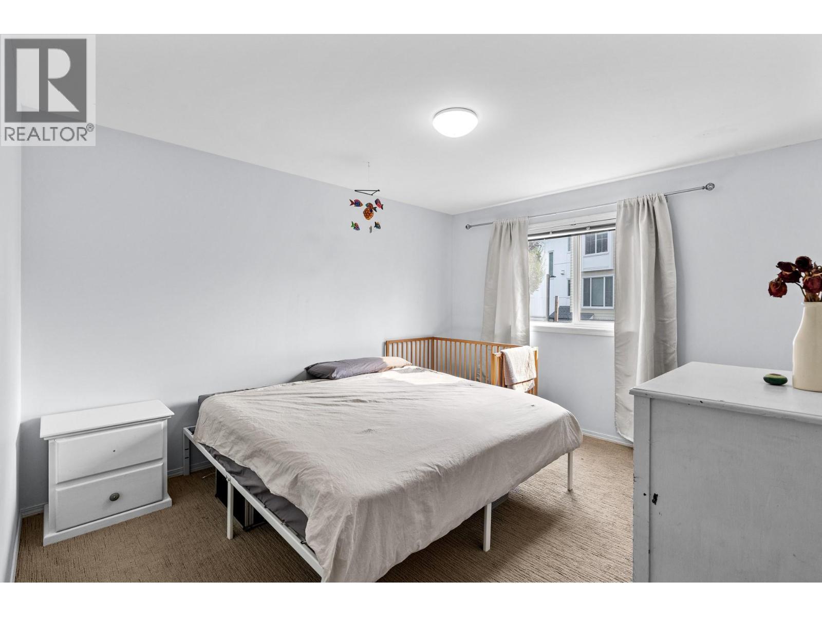 131 Celano Crescent, Kelowna, BC - Indoor Photo Showing Bedroom