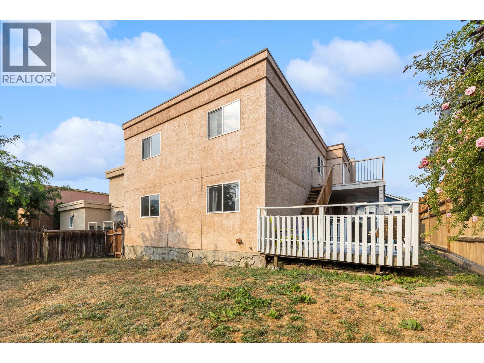 131 Celano Crescent, Kelowna, BC - Outdoor With Exterior