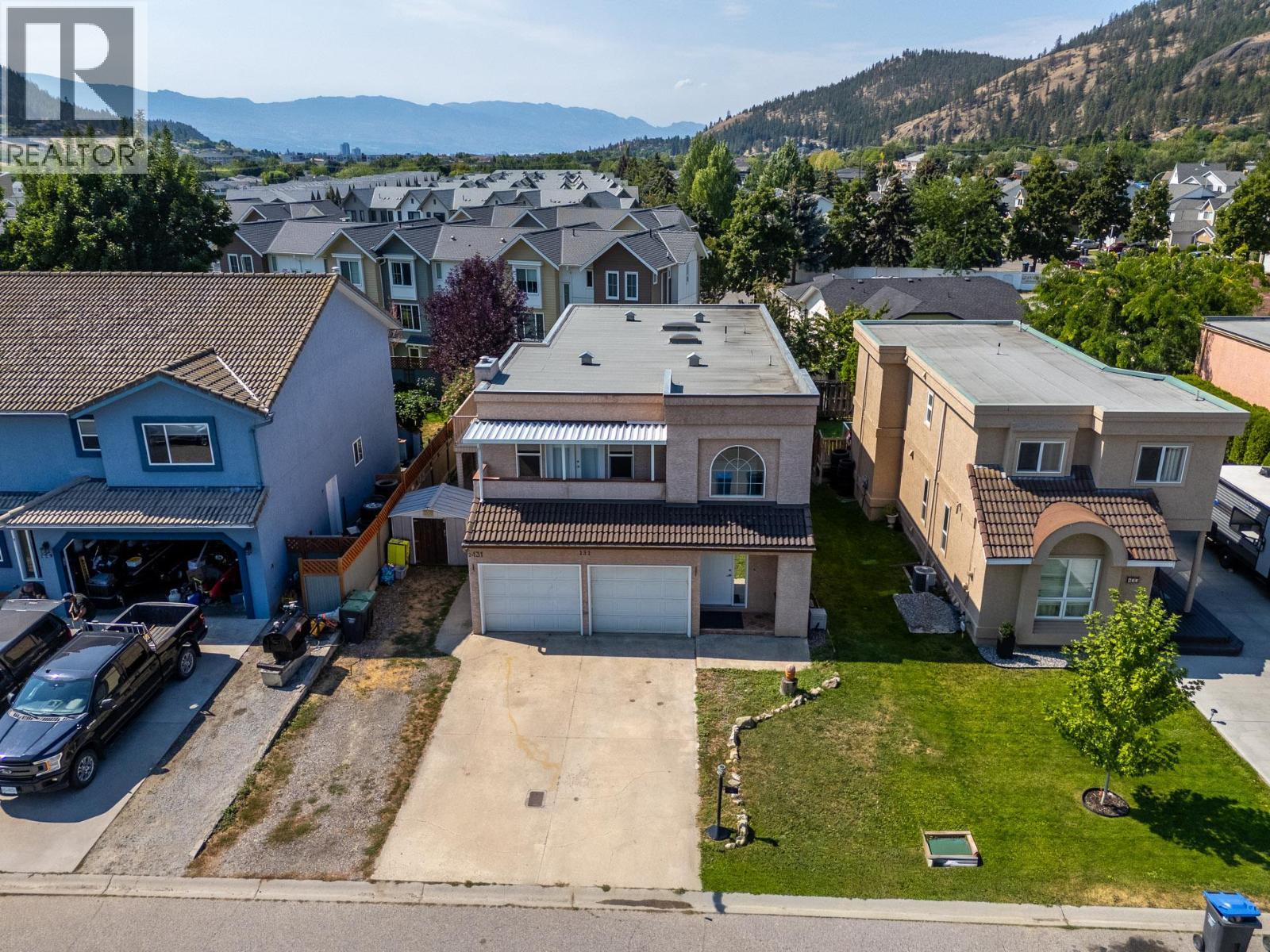 131 Celano Crescent, Kelowna, BC - Outdoor With Facade
