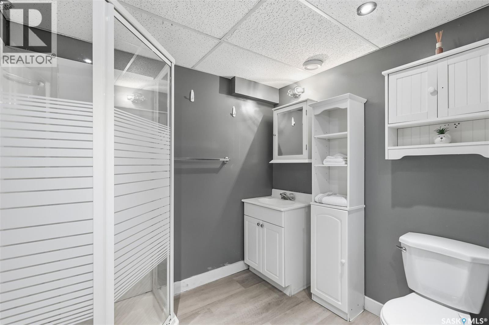 2004 Adelaide Street E, Saskatoon, SK - Indoor Photo Showing Laundry Room