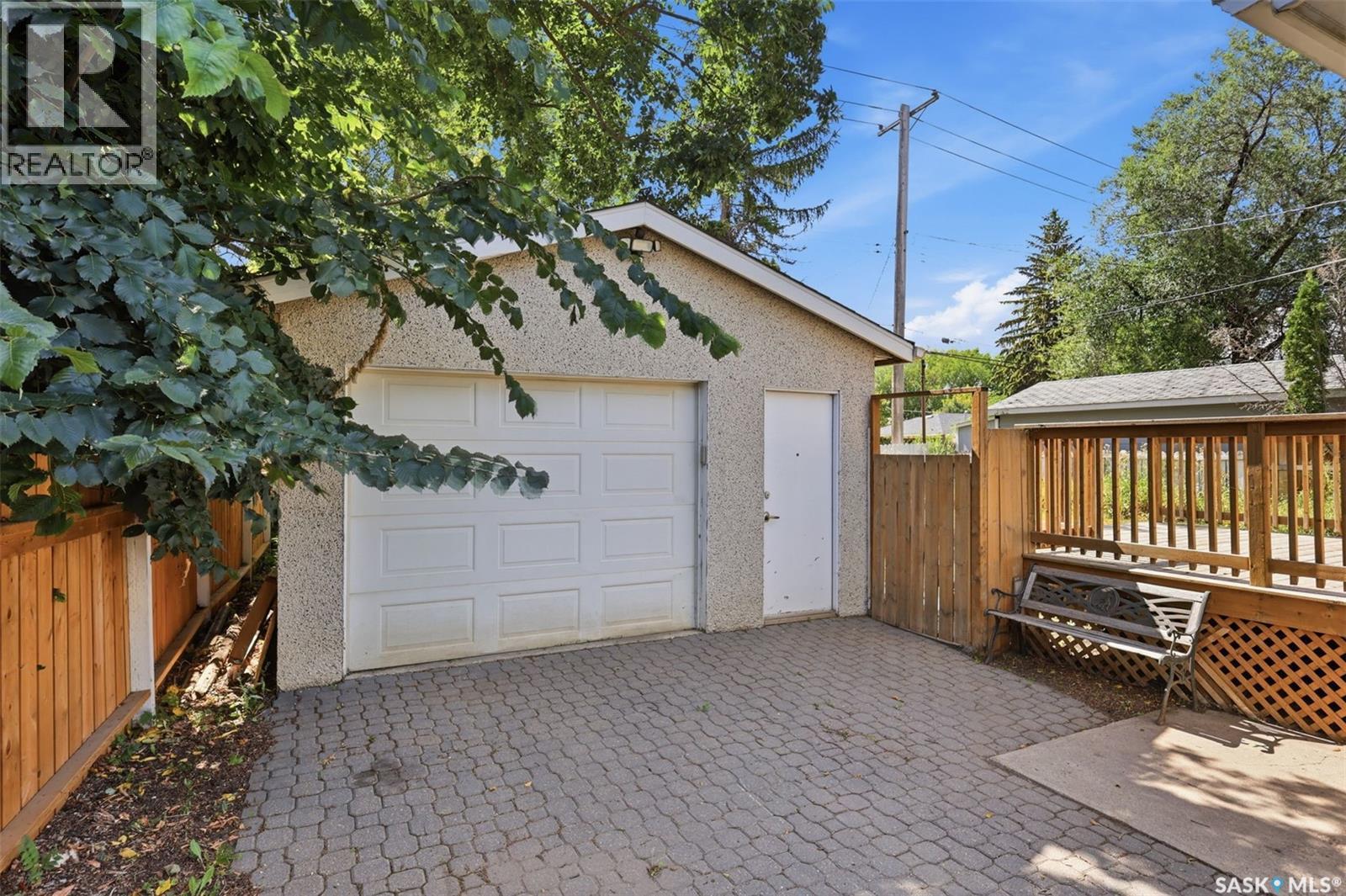 2004 Adelaide Street E, Saskatoon, SK - Outdoor With Deck Patio Veranda