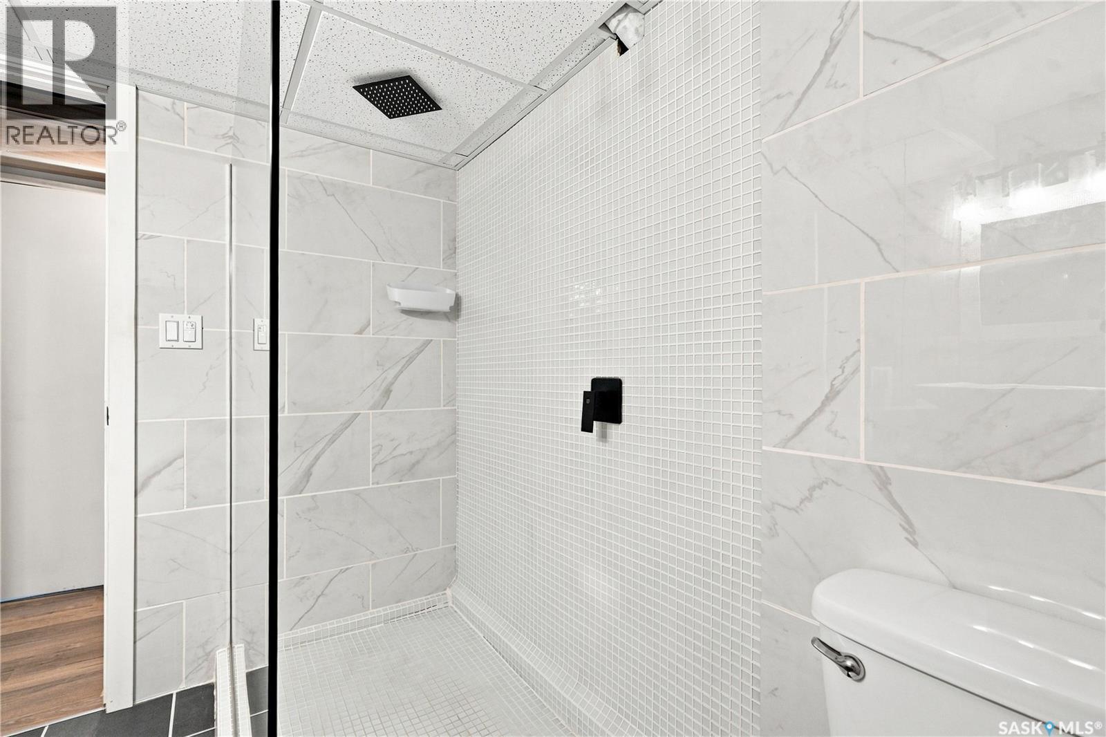 39 Brown Crescent, Saskatoon, SK - Indoor Photo Showing Other Room