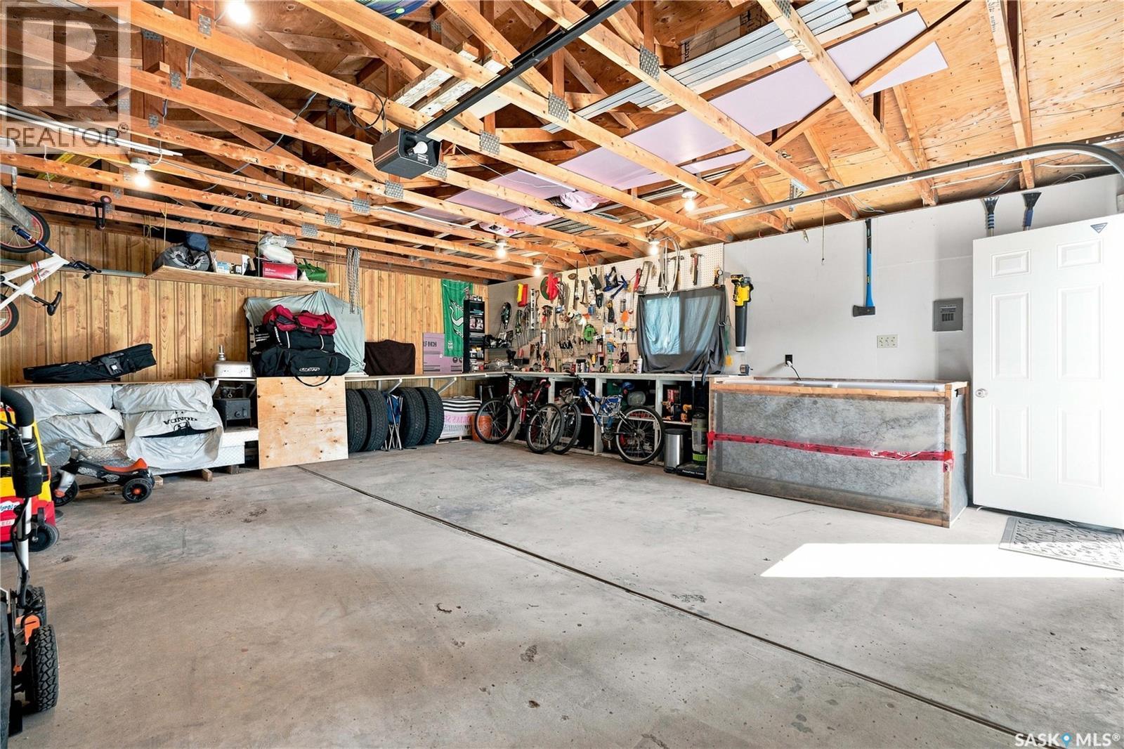 39 Brown Crescent, Saskatoon, SK - Indoor
