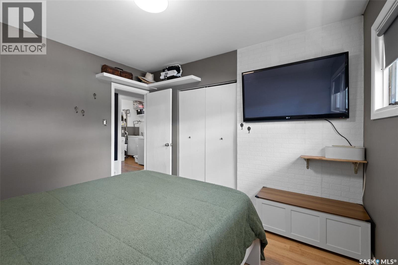 64 Coldwell Road, Regina, SK - Indoor Photo Showing Bedroom