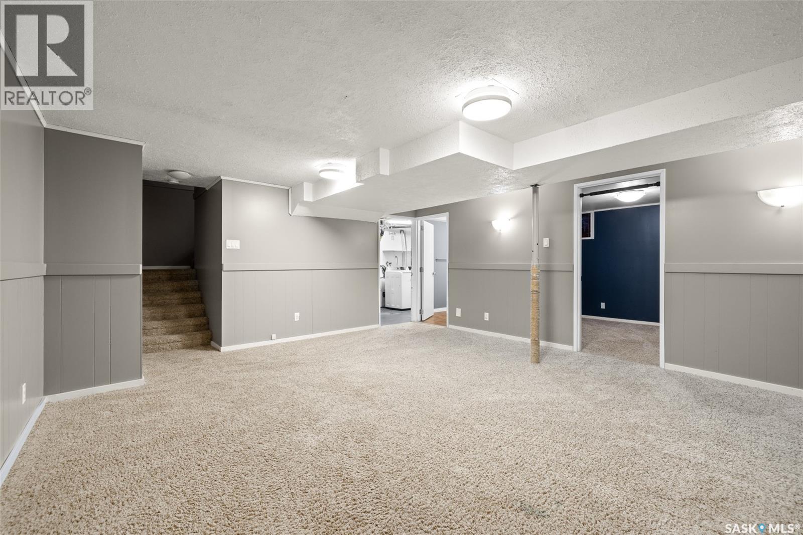 48 French Crescent, Regina, SK - Indoor