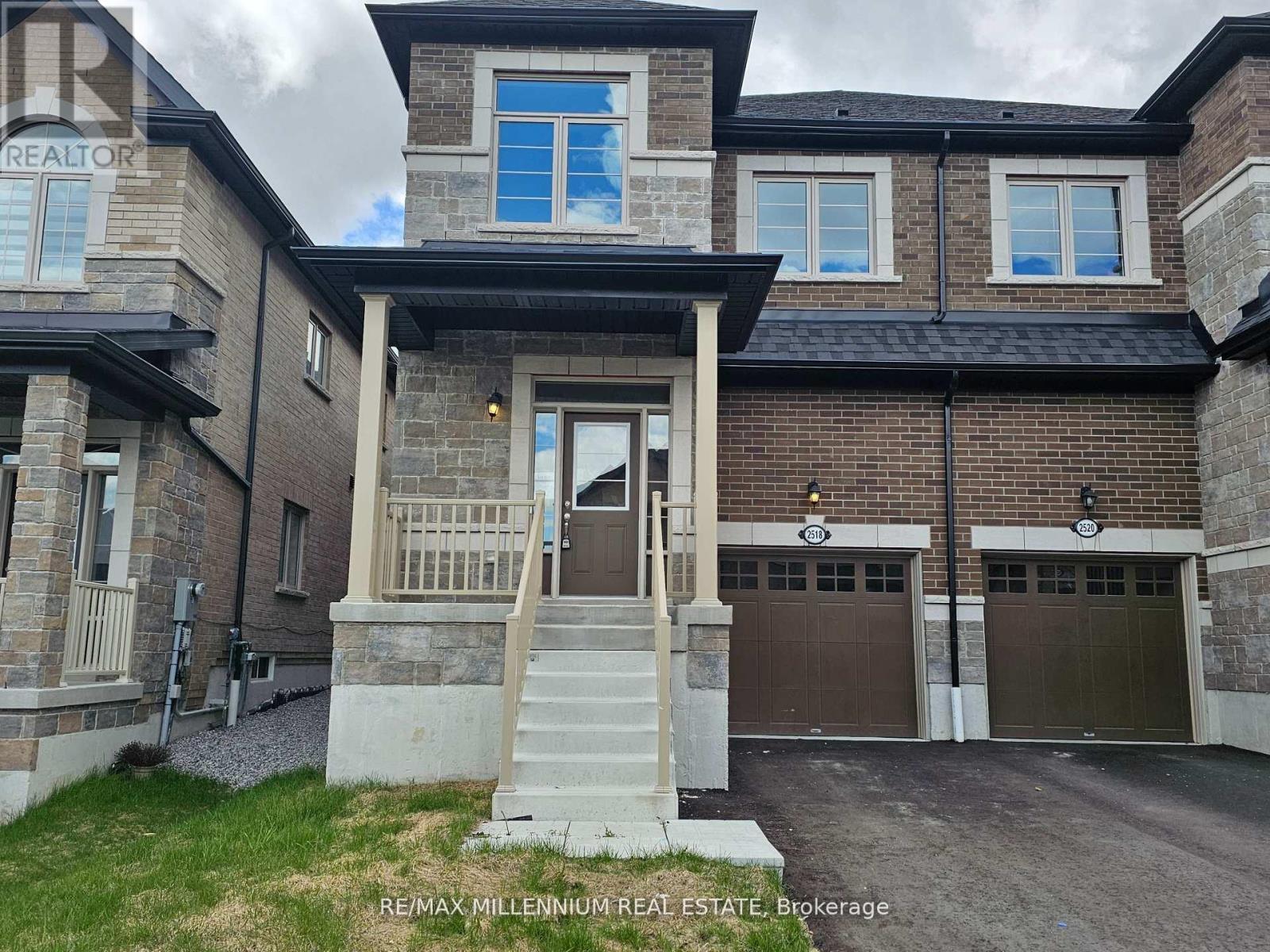 2518 Athena Path, Pickering, ON - Outdoor With Facade