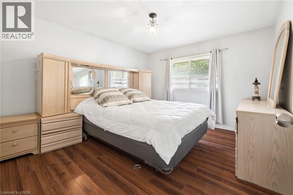 285 Stonybrook Drive, Kitchener, ON - Indoor Photo Showing Bedroom
