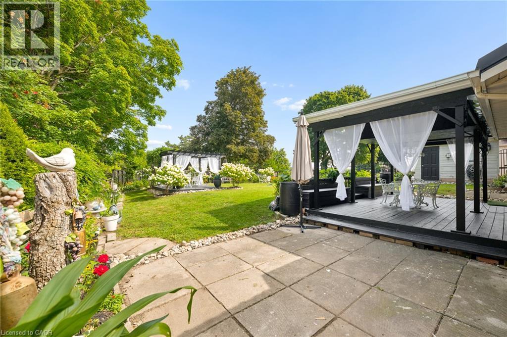 285 Stonybrook Drive, Kitchener, ON - Outdoor
