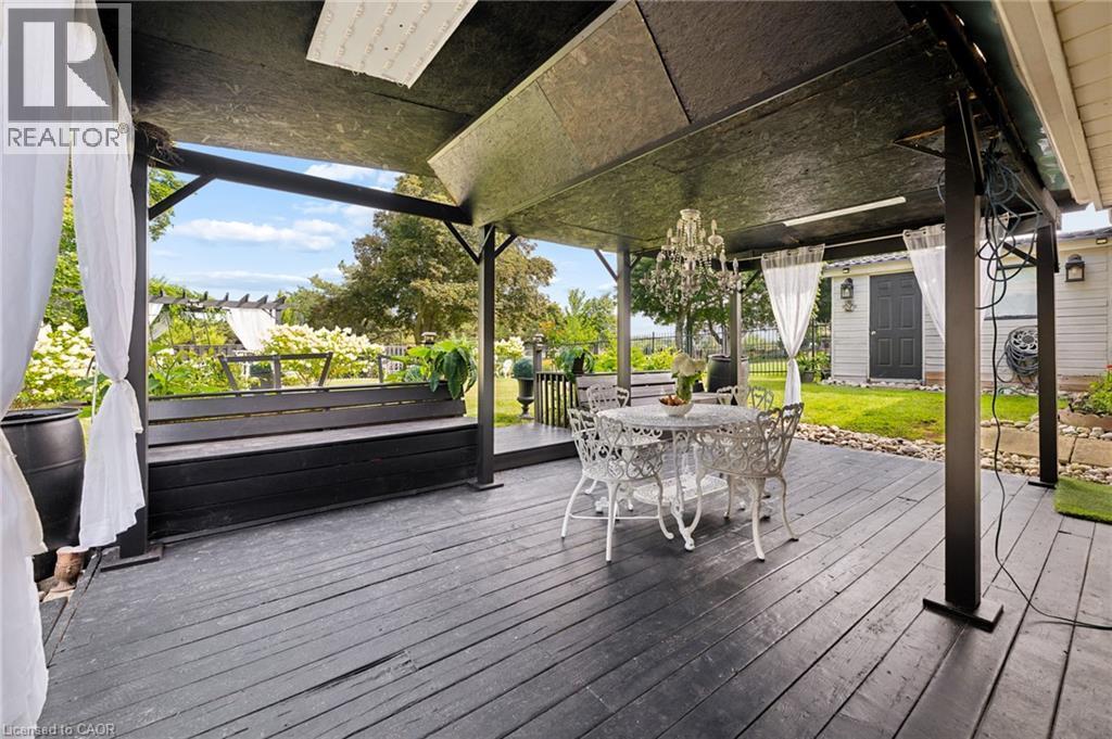 285 Stonybrook Drive, Kitchener, ON - Outdoor With Deck Patio Veranda