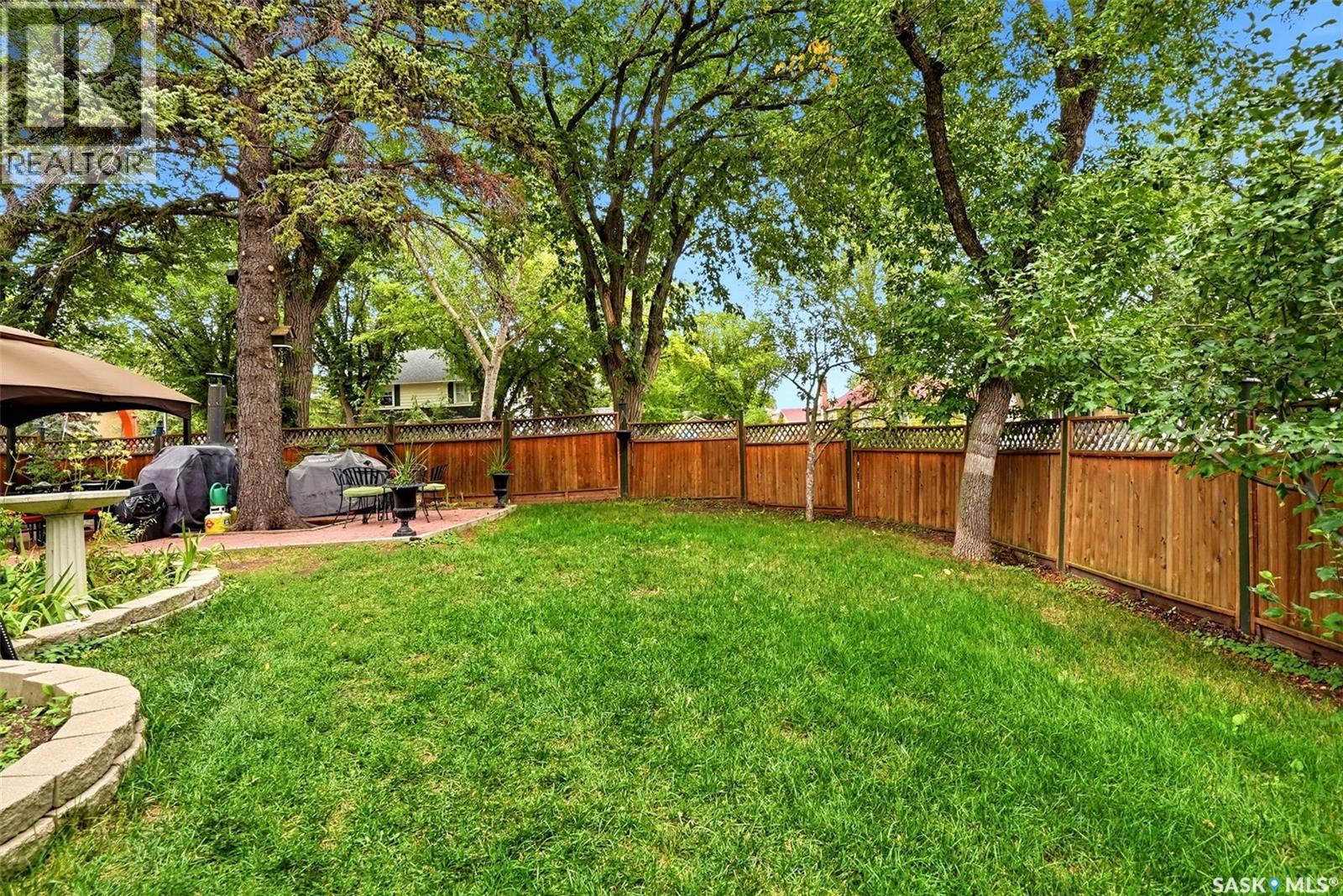 2700 19Th Avenue, Regina, SK - Outdoor