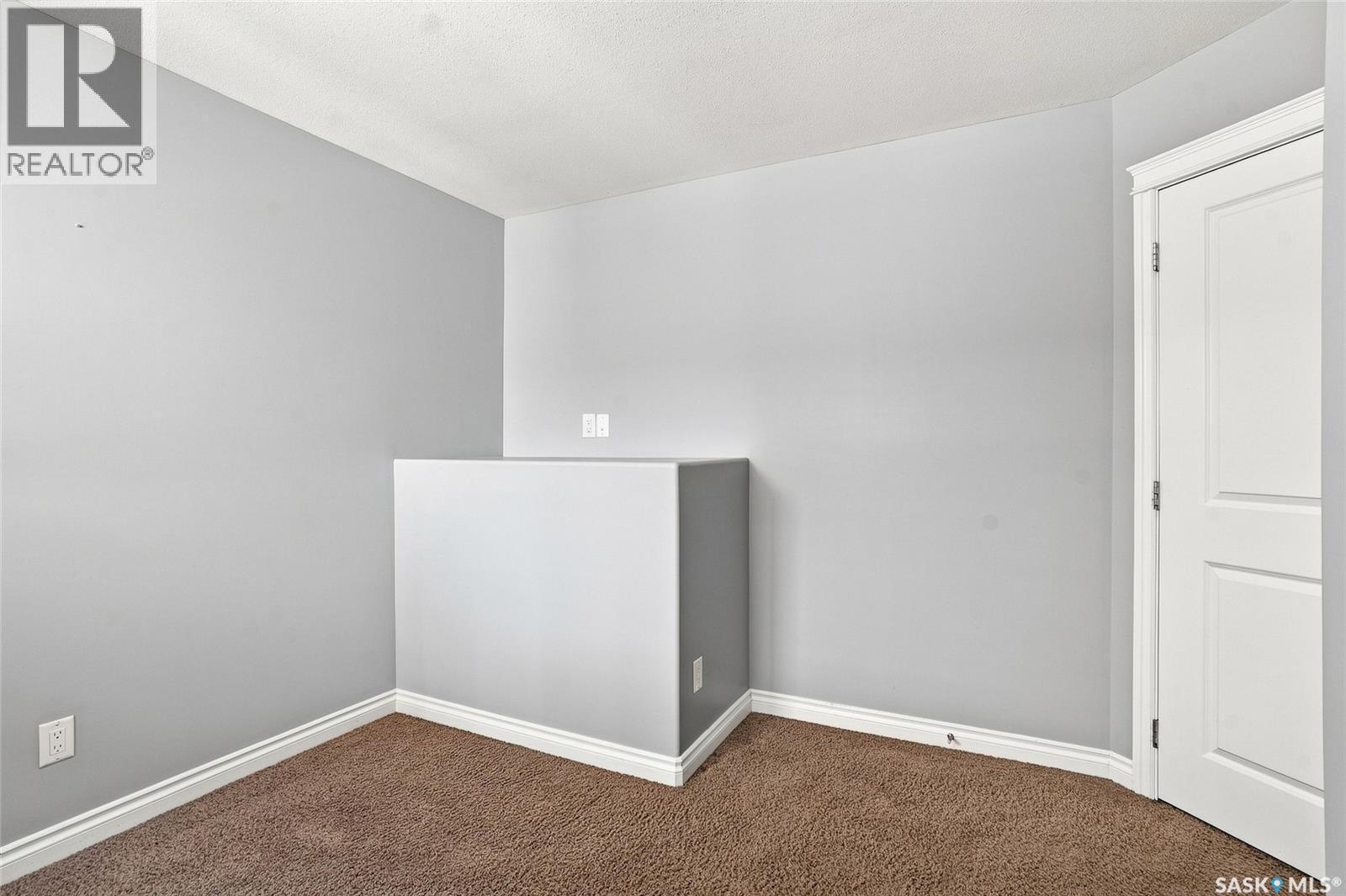 318 Lucyk Crescent, Saskatoon, SK - Indoor Photo Showing Other Room