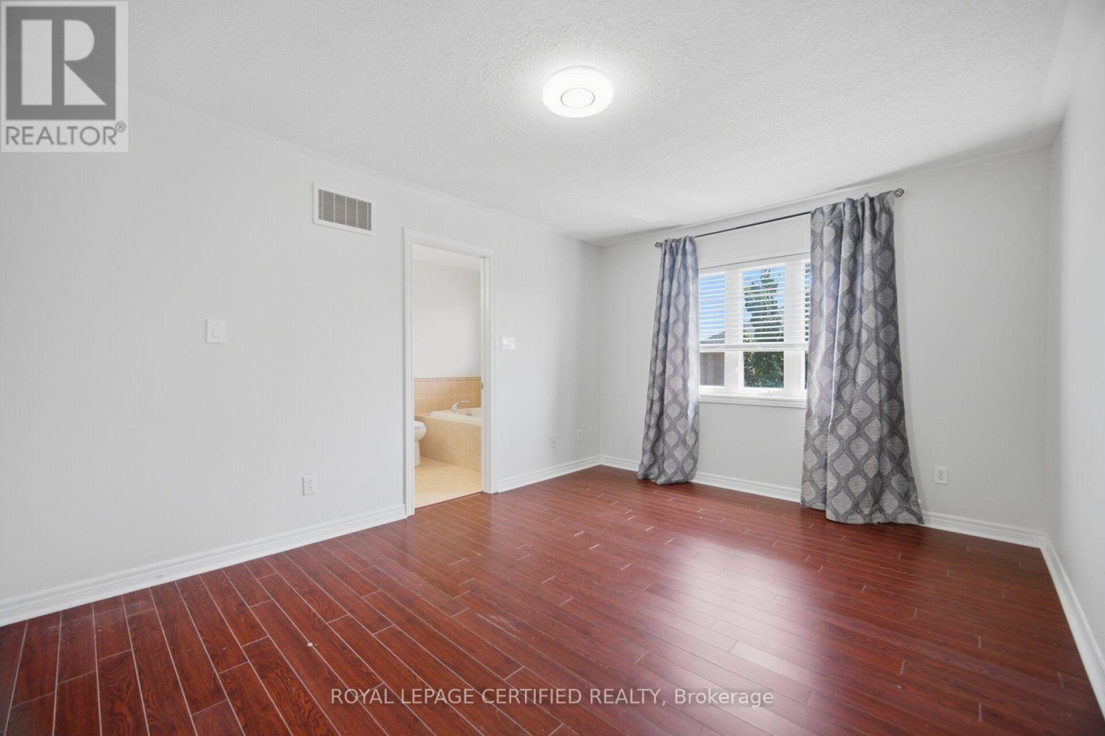 426 Black Drive, Milton, ON - Indoor Photo Showing Other Room