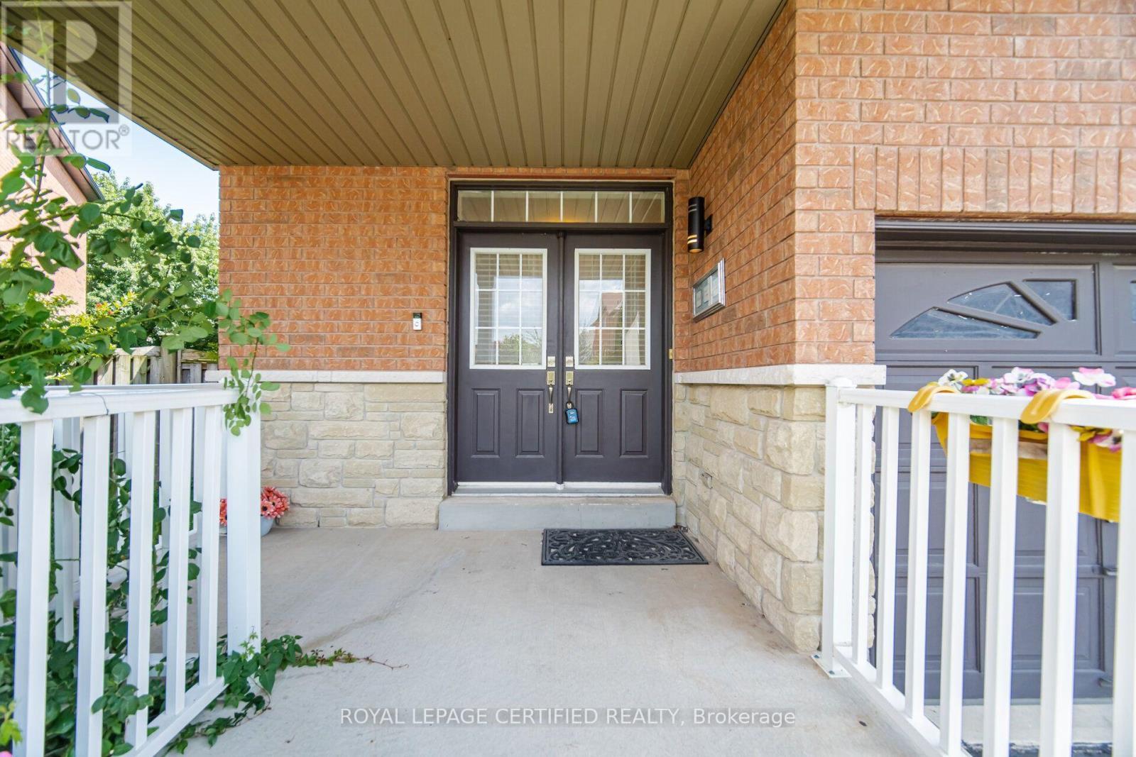 426 Black Drive, Milton, ON - Outdoor With Exterior