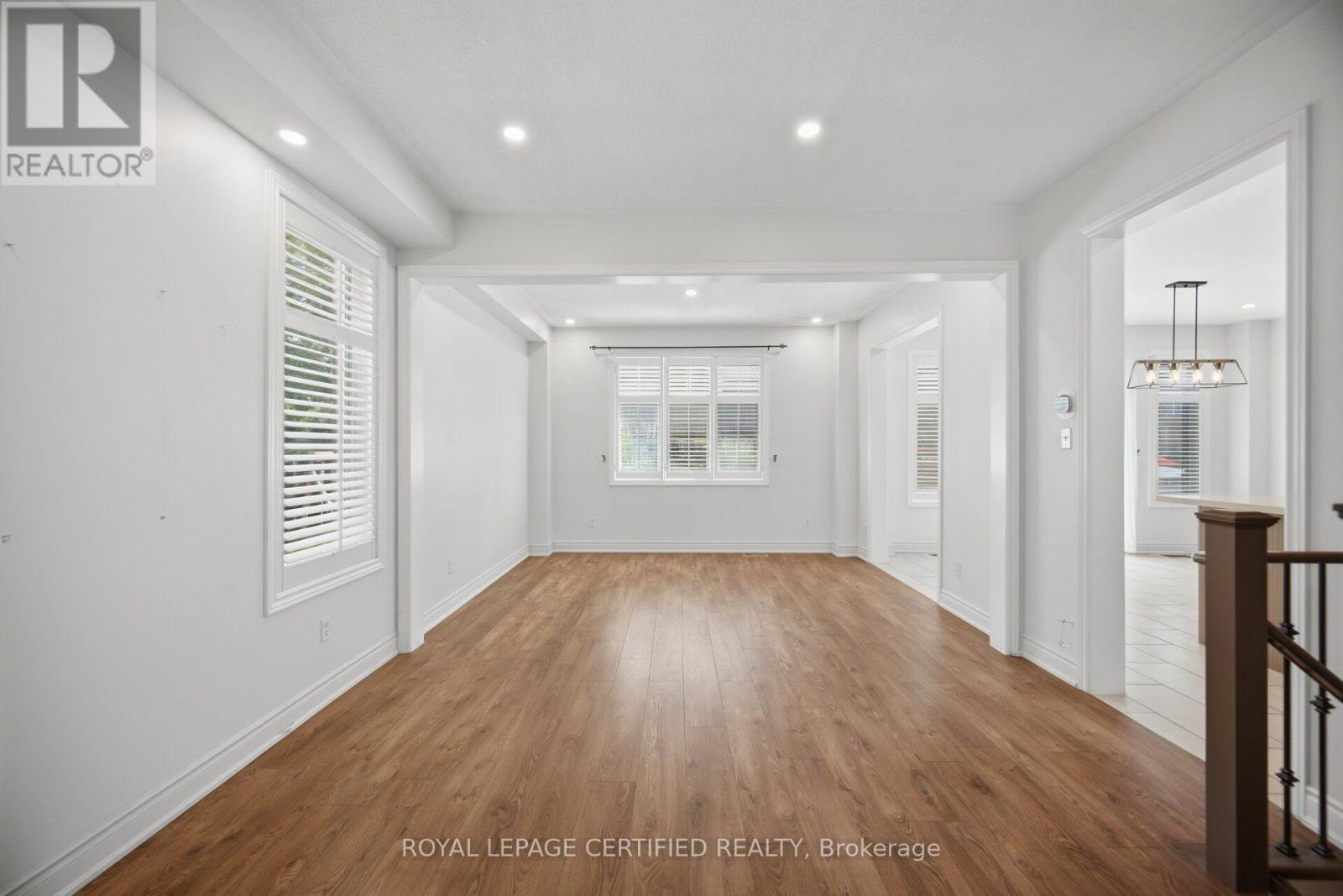 426 Black Drive, Milton, ON - Indoor Photo Showing Other Room