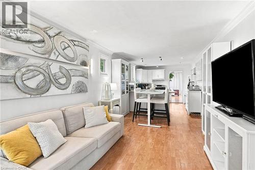 328 Woodward Avenue, Hamilton, ON - Indoor