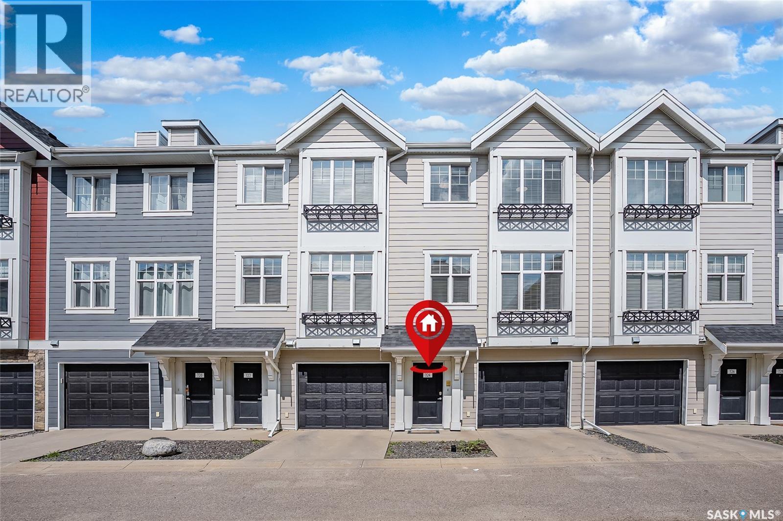 724 701 Meadows Boulevard, Saskatoon, SK - Outdoor With Facade
