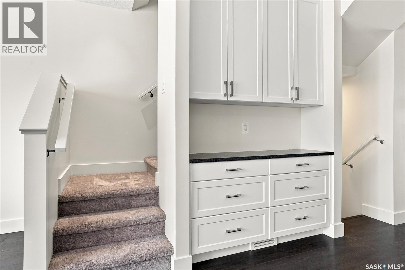 724 701 Meadows Boulevard, Saskatoon, SK - Indoor Photo Showing Other Room