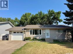 97 Burke CRESCENT Swift Current, SK S9H 4E4