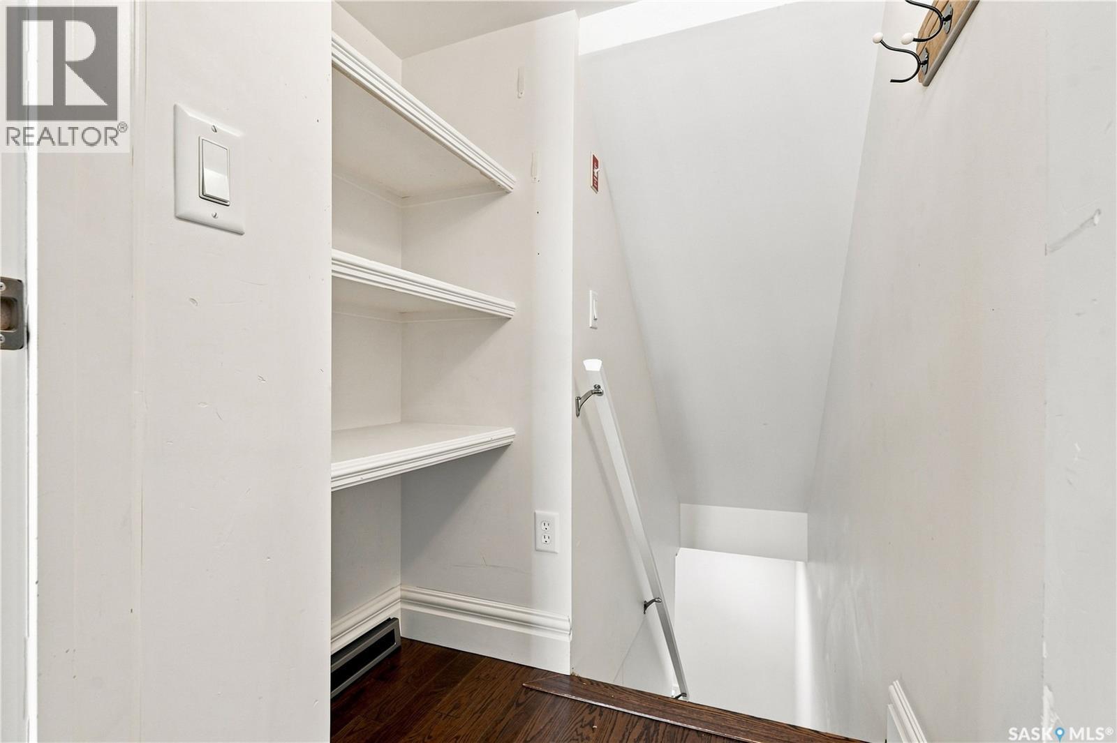 719 14Th Street E, Saskatoon, SK - Indoor With Storage
