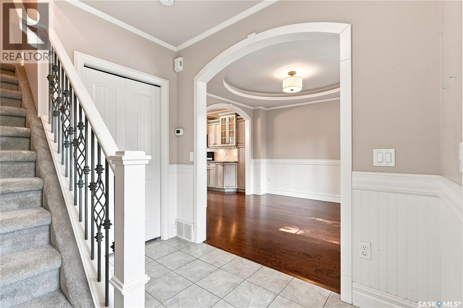 719 14Th Street E, Saskatoon, SK - Indoor Photo Showing Other Room