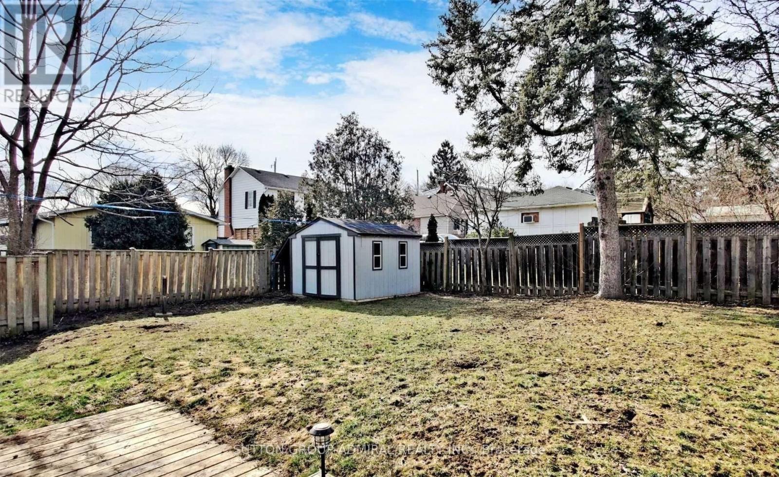 36 John Street, Cambridge, ON