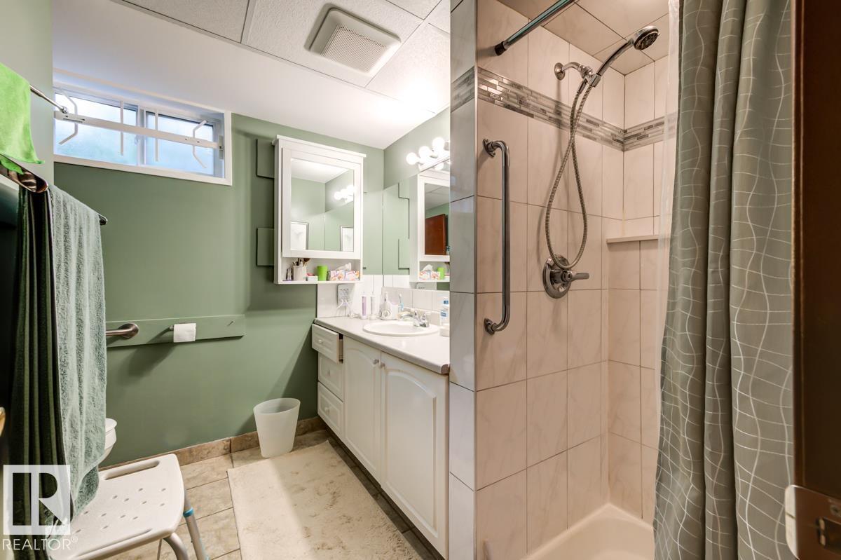 3803 108 St Nw, Edmonton, AB