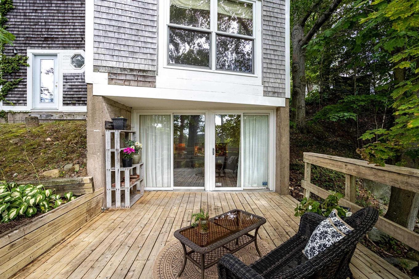 46 Old Ferry Road, Dartmouth, NS - Outdoor With Deck Patio Veranda